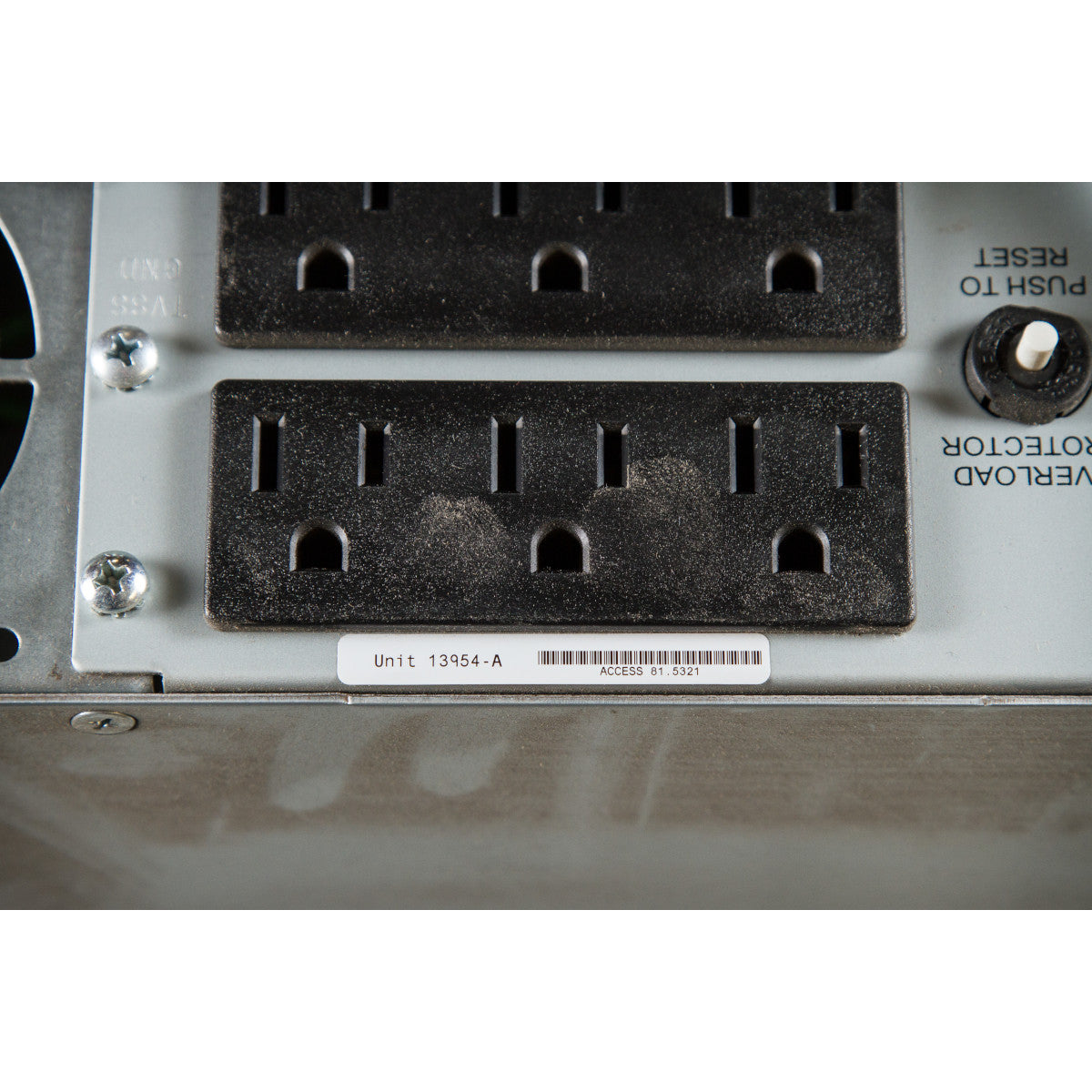 Labels suitable for thermal transfer printing