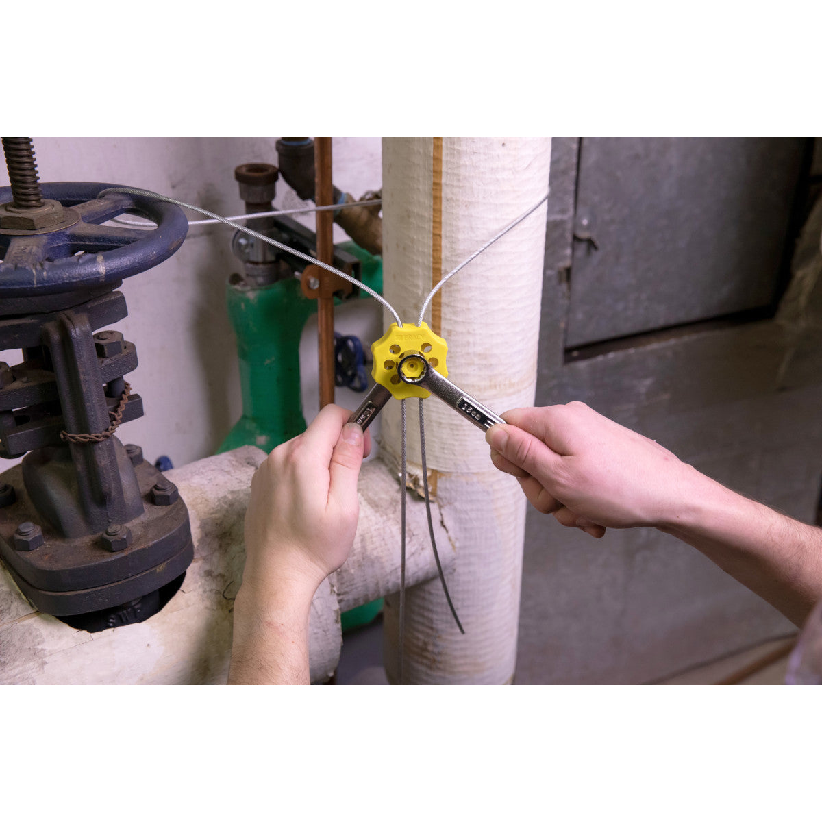 Doppeltes Hex-Spin-Absperrsystem mit Kabel