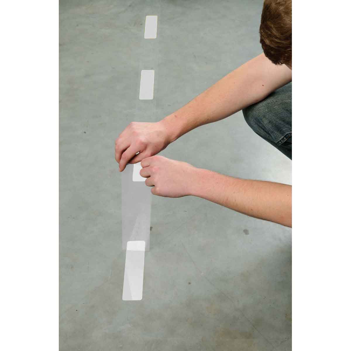 ToughStripe - Gestanzte Formen mit vordefinierten Abständen