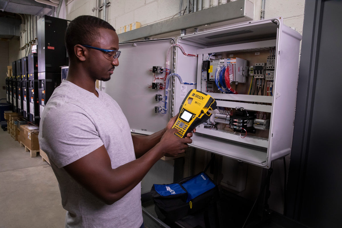 M410 Etikettendrucker EU + Brady Workstation-Suite