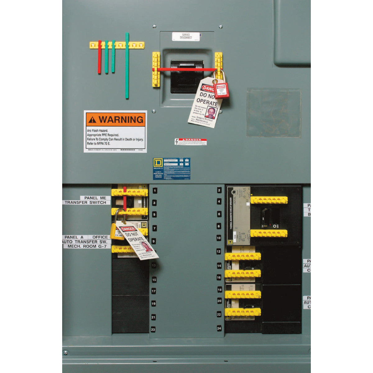 Circuit breaker interlock set, 480-600 V