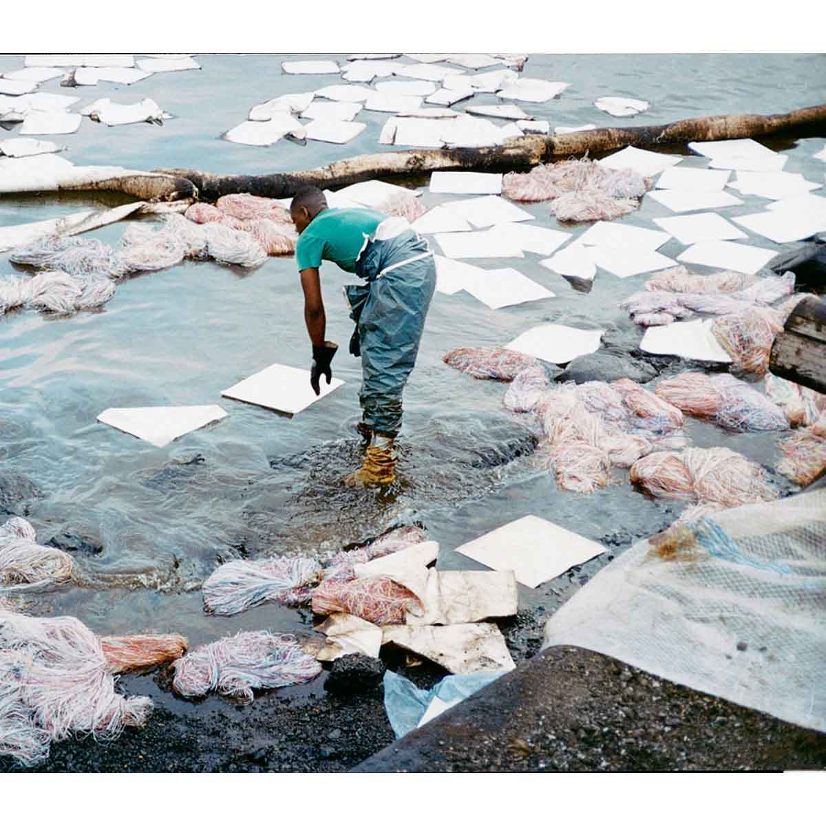 Individual oil catchers