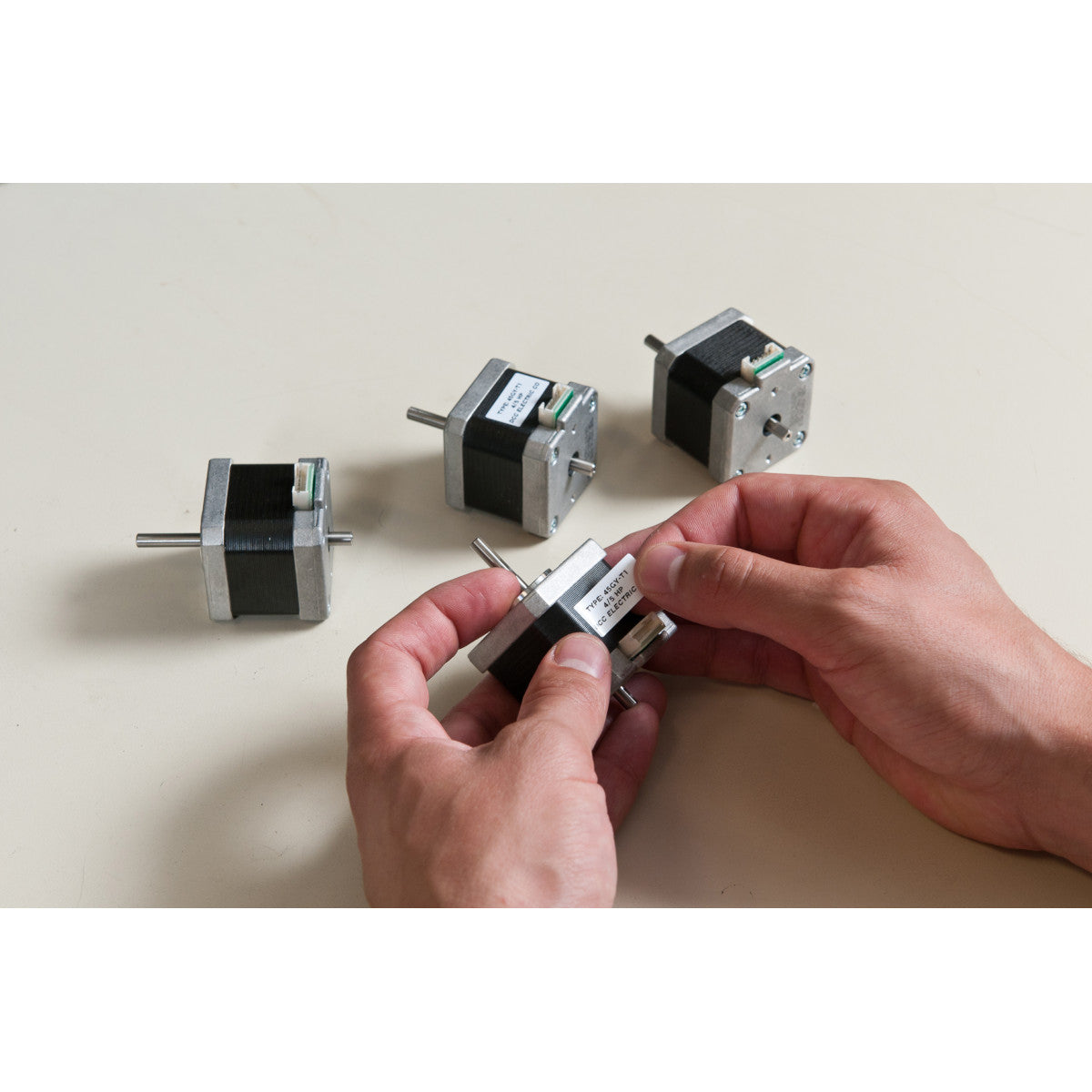Wiederablösbare Etiketten aus Vinylgewebe für die Drucker BBP33/i3300