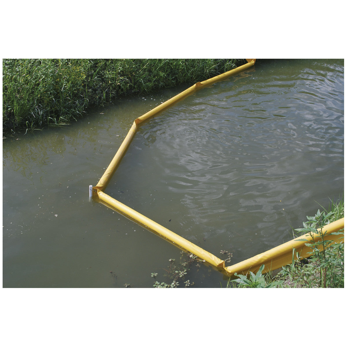 MINI BARRIER, total height 20 cm (7.5 cm float - 12.5 cm skirt) x 7.5 m length